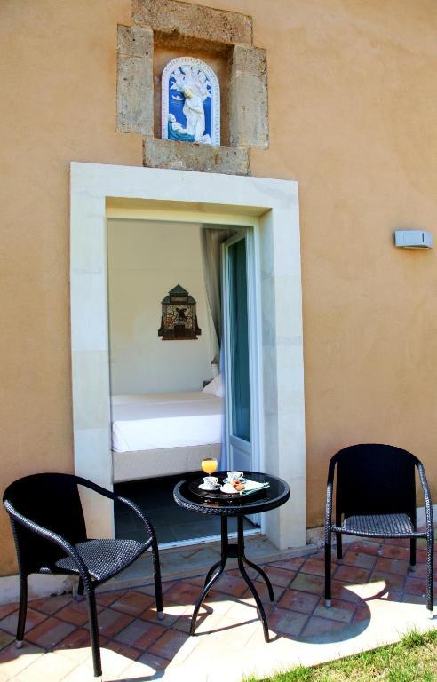 Antica Locanda Del Golf Ragusa Rom bilde